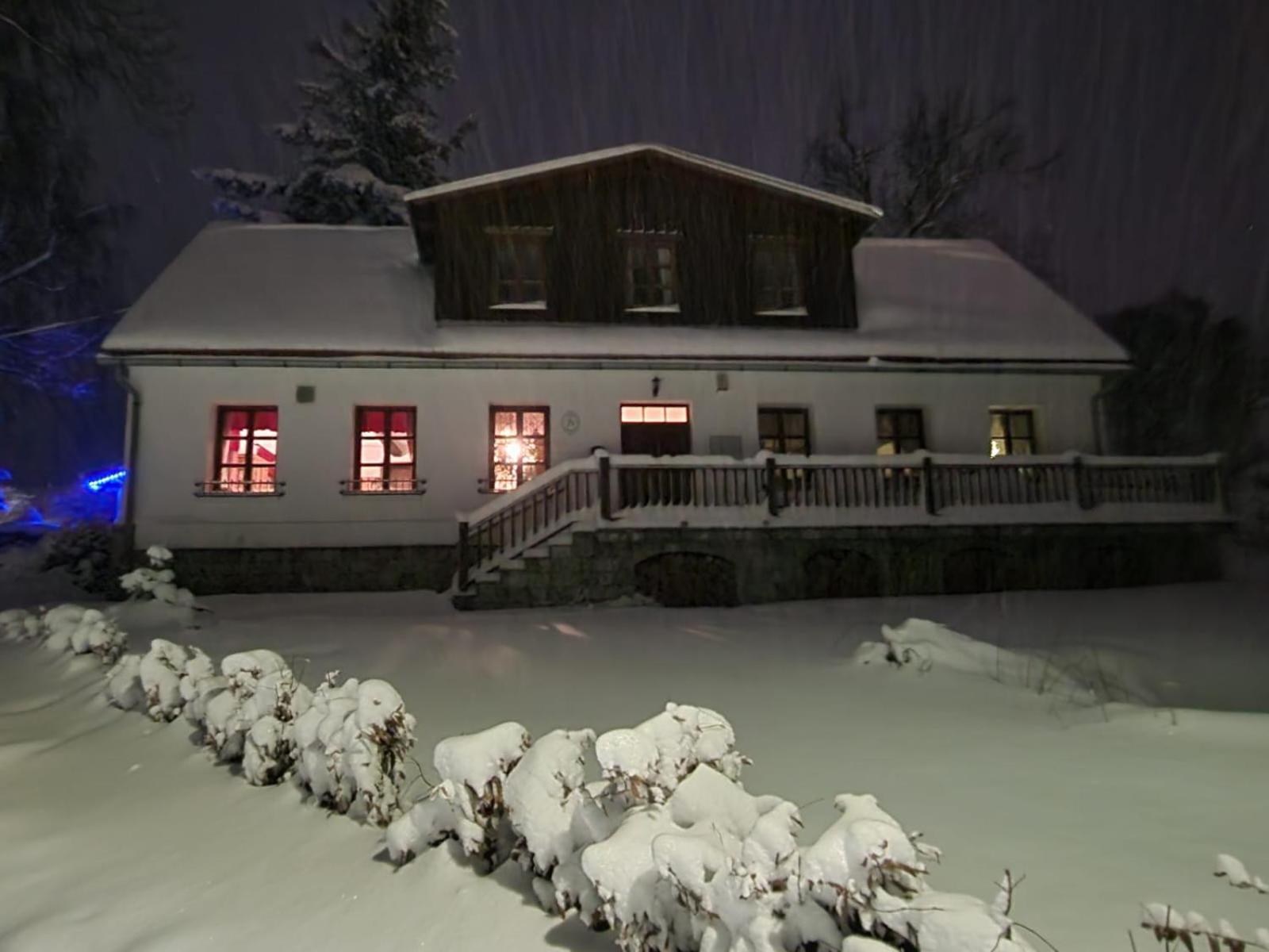 Knezice 25, Chalupa V Krkonosich Vrchlabí Exterior foto
